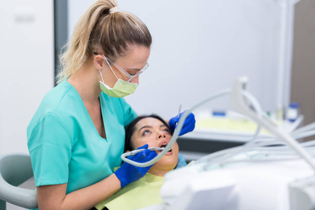 Best Emergency Tooth Extraction in Cadillac, MI